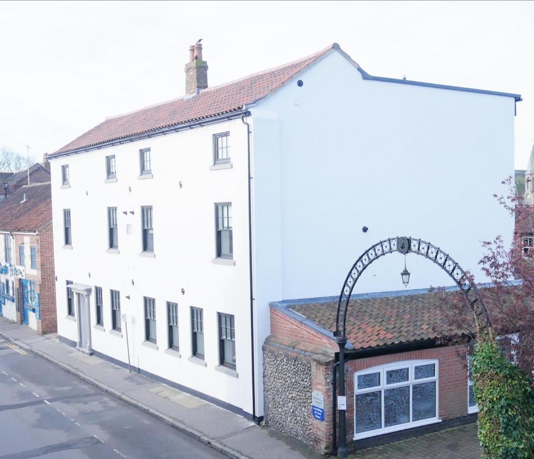 Sunset View, 2 Bedrooms In The Heart Of Holt With Parking Exteriör bild